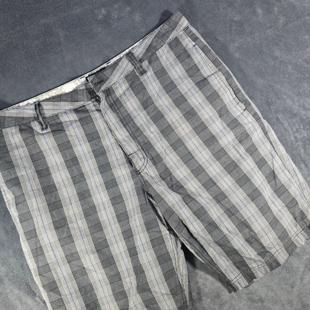 Vans Plaid‎ Shorts Casual Walking Everyday Size Mens 36 Gray (No Button)
